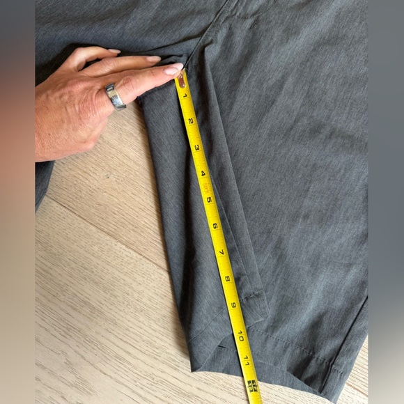 Men’s RSQ Hybrid shorts size 30, charcoal color - Picture 4 of 8